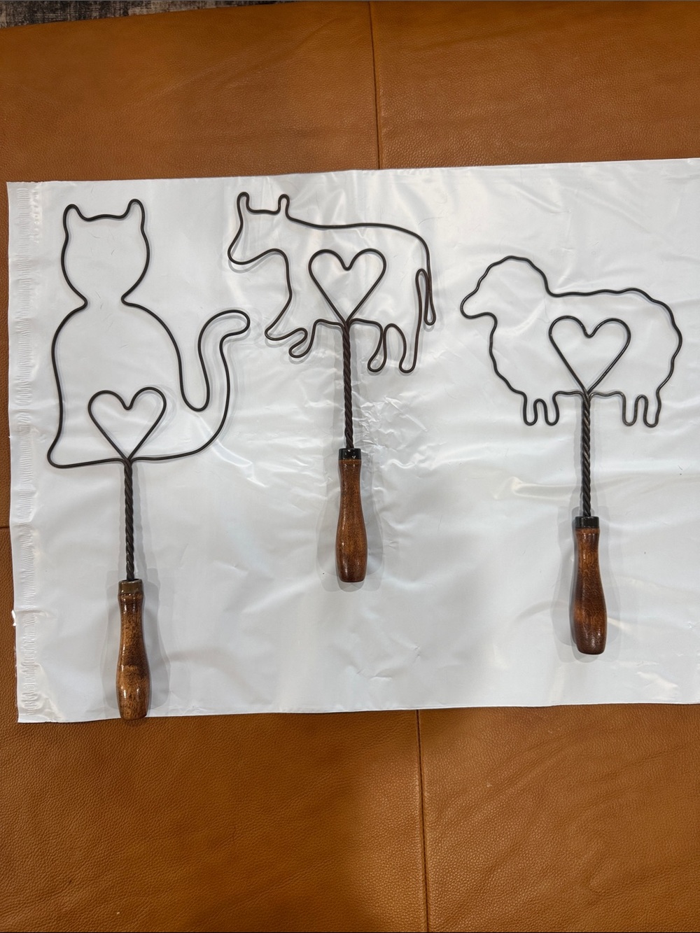 Vintage Lot of 3 Wire Rug Beaters Cat Cow Sheep Wood Handles Farmhouse Decor